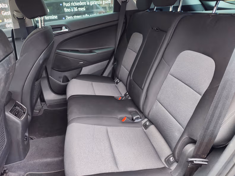Hyundai Tucson - 10