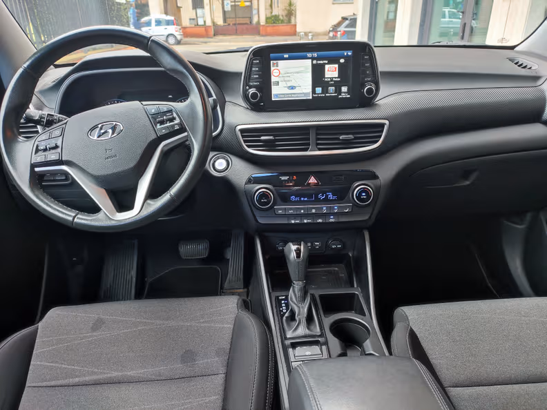 Hyundai Tucson - 8