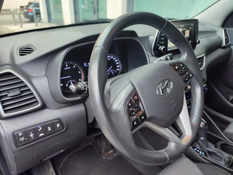 Hyundai Tucson - 11