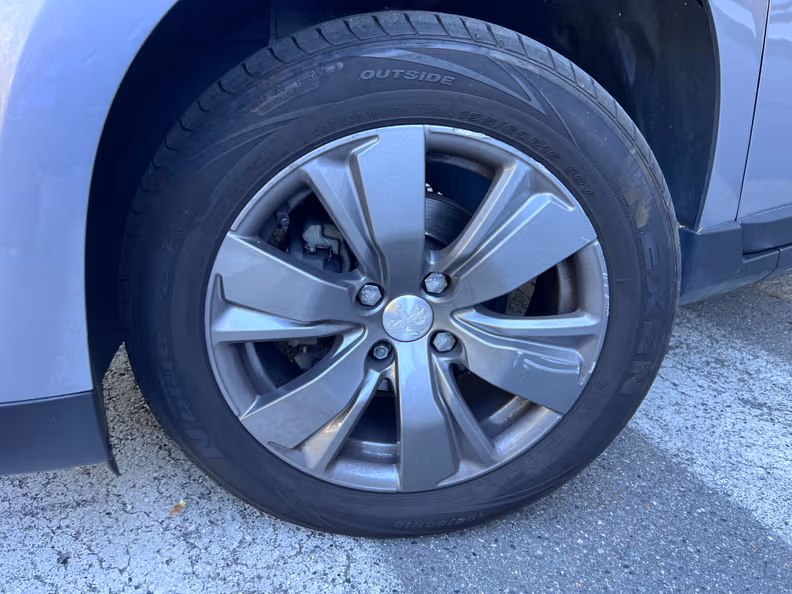 Peugeot 2008 - 7