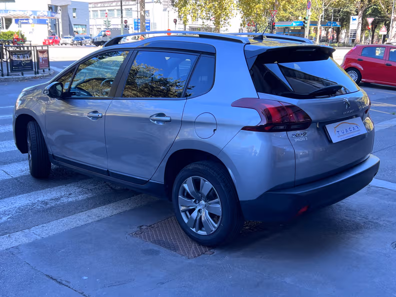 Peugeot 2008 - 6