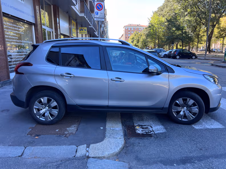 Peugeot 2008 - 17