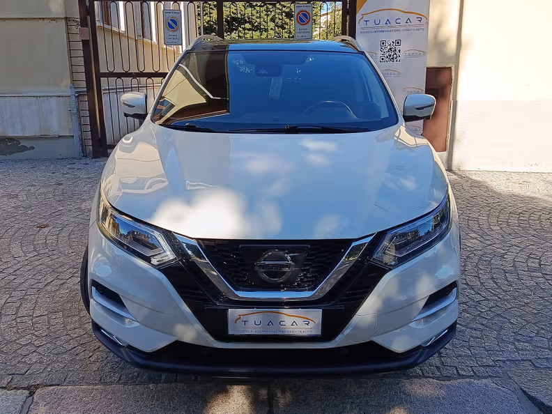Nissan Qashqai - 2