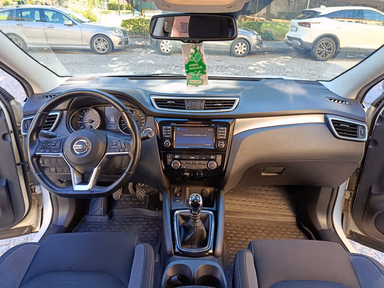 Nissan Qashqai - 30