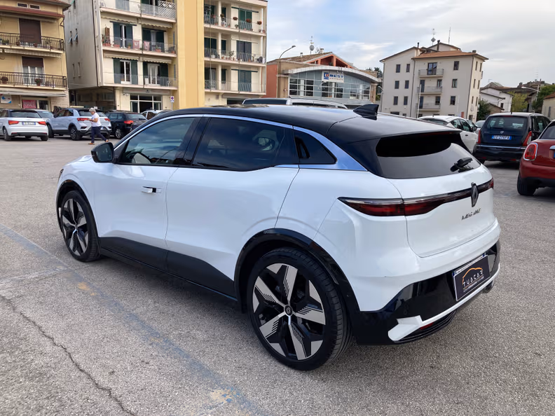 Renault Mégane - 9