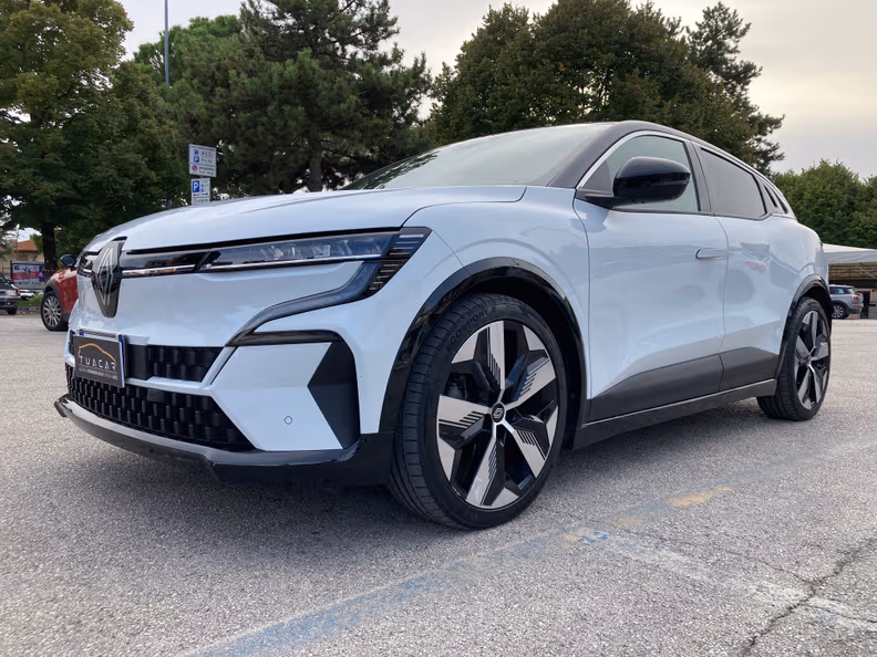 Renault Mégane - 5