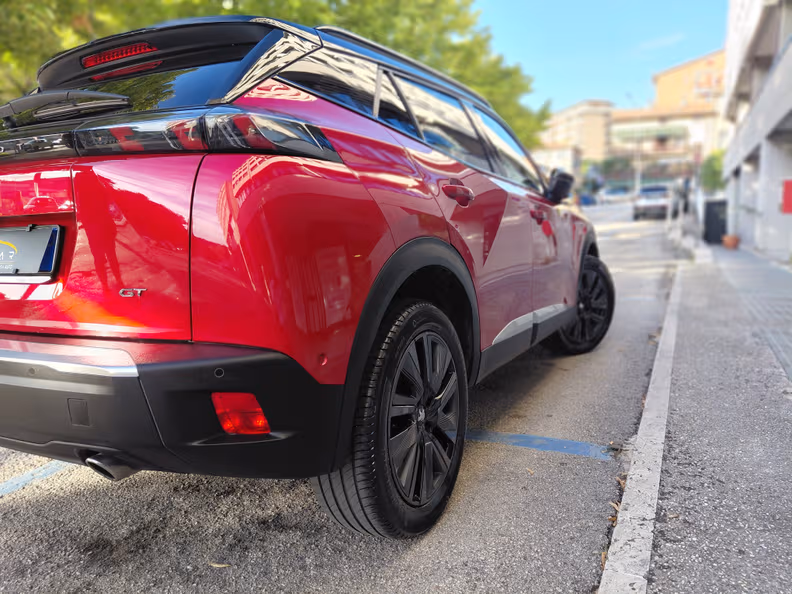 Peugeot 2008 - 21