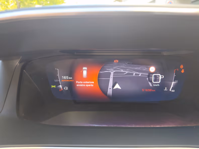 Peugeot 2008 - 18