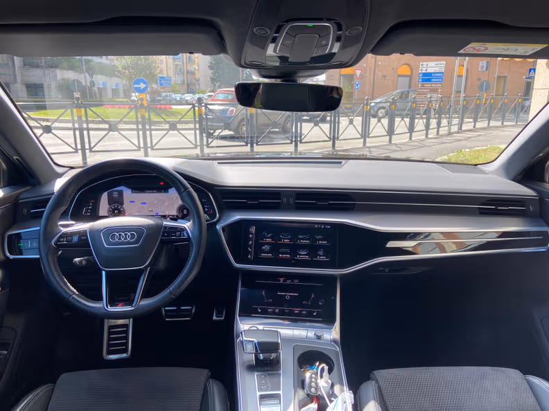 Audi A6 - 8
