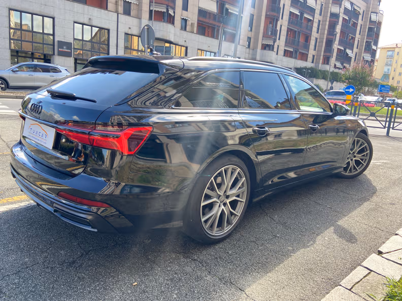 Audi A6 - 6