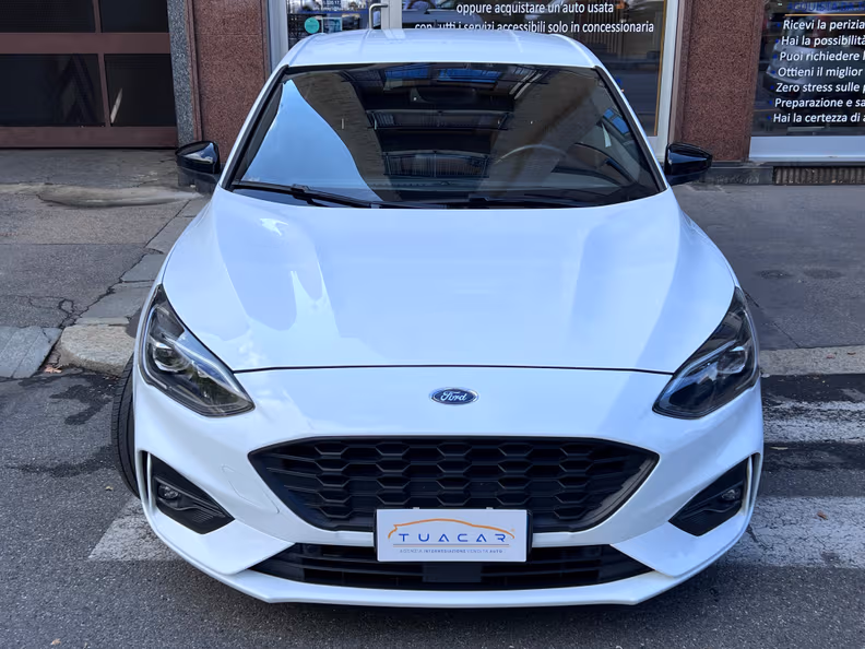 Ford Focus - 2