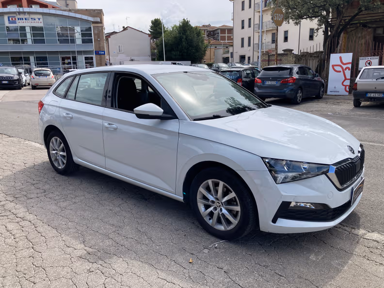 Škoda Scala - 26