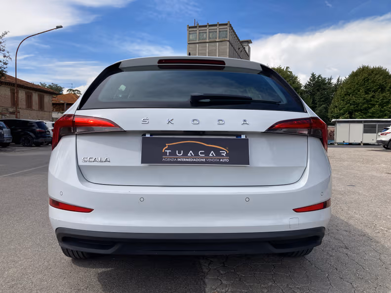 Škoda Scala - 16