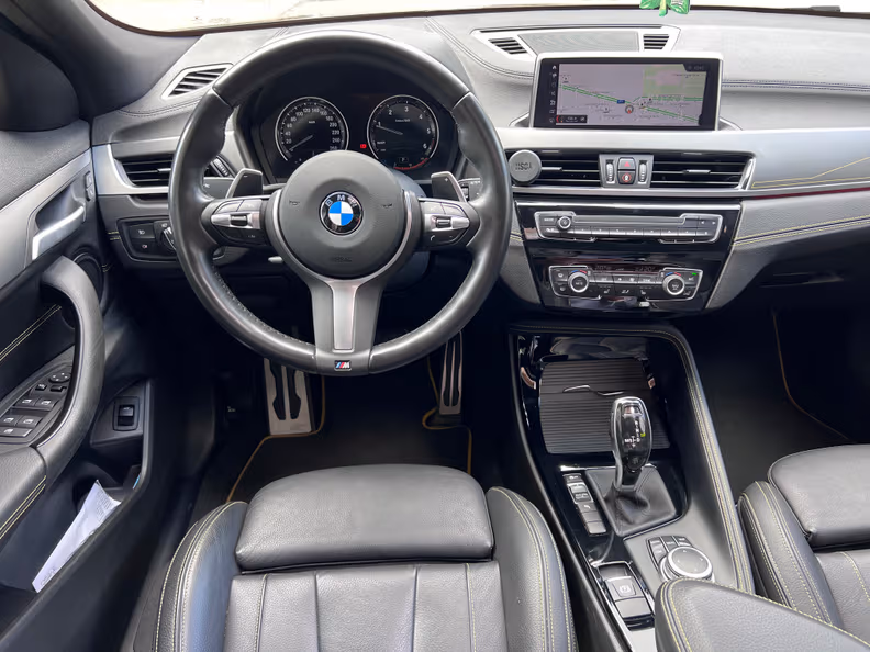 BMW X2 - 8
