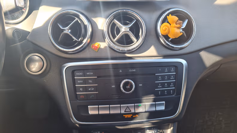 Mercedes-Benz CLA-Class - 36