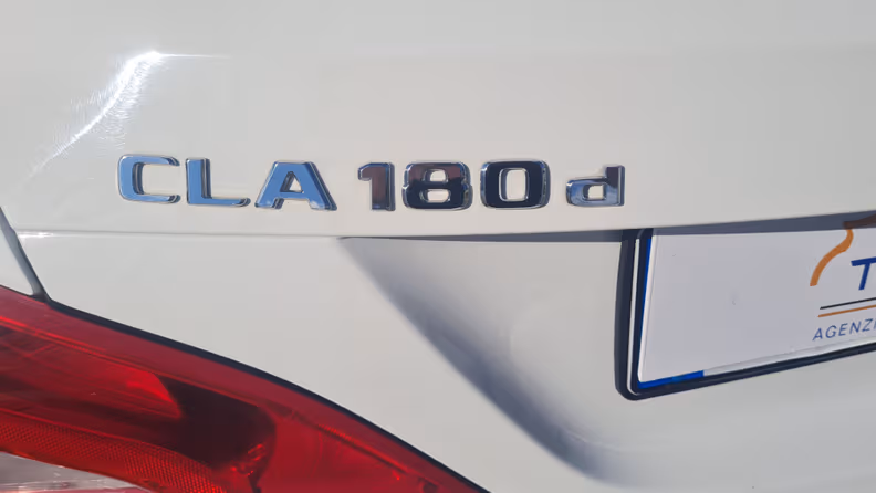 Mercedes-Benz CLA-Class - 22