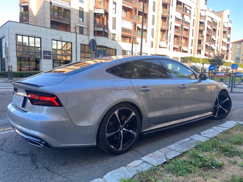 Audi A7 - 7