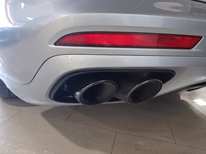 Porsche Panamera - 6