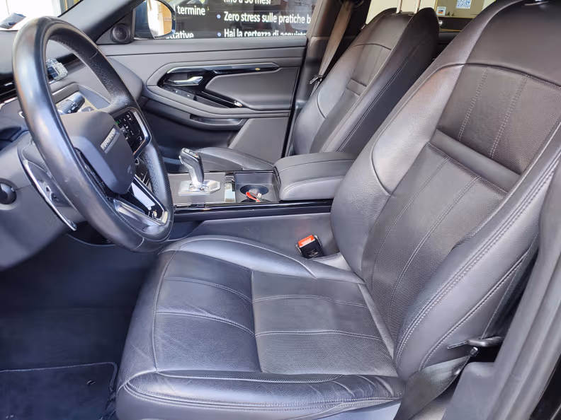 Land Rover Range Rover Evoque - 9