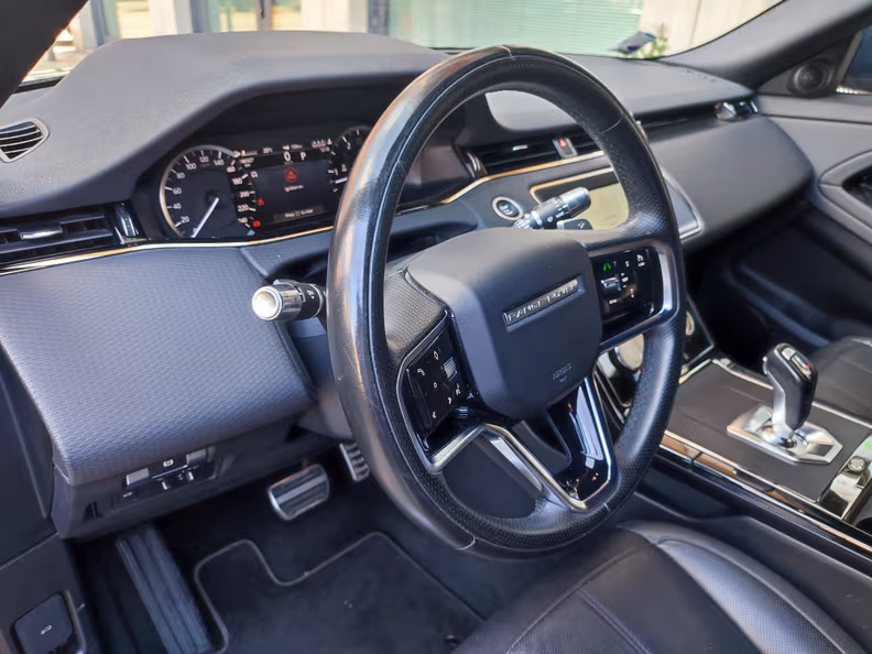 Land Rover Range Rover Evoque - 11