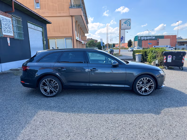Audi A4 - 6