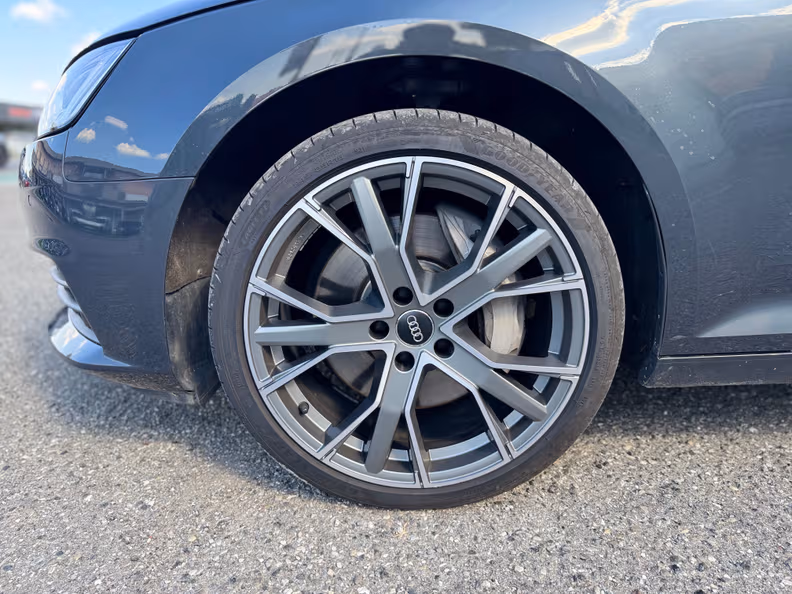 Audi A4 - 10