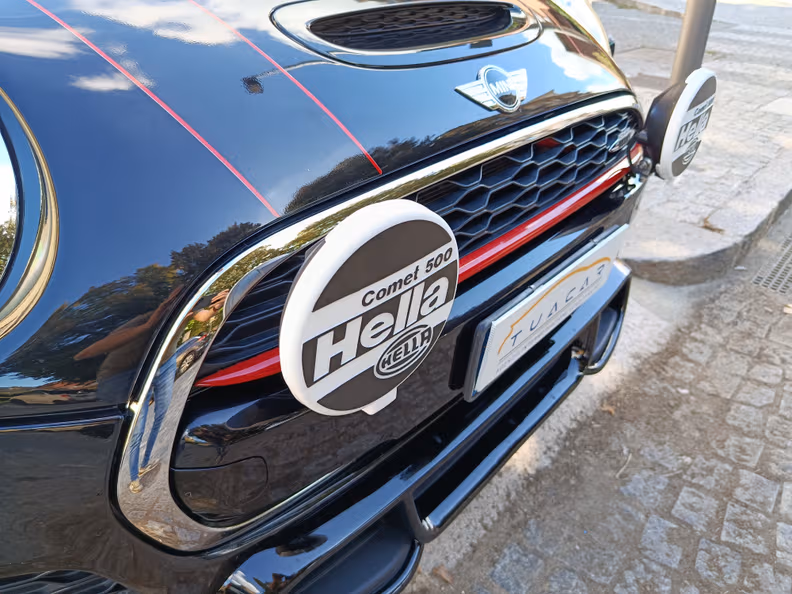 Mini Convertible - 52