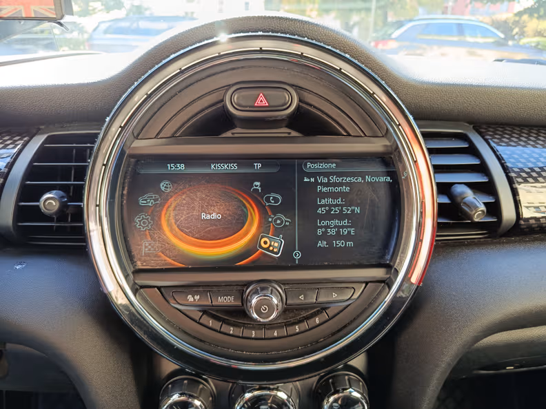 Mini Convertible - 18