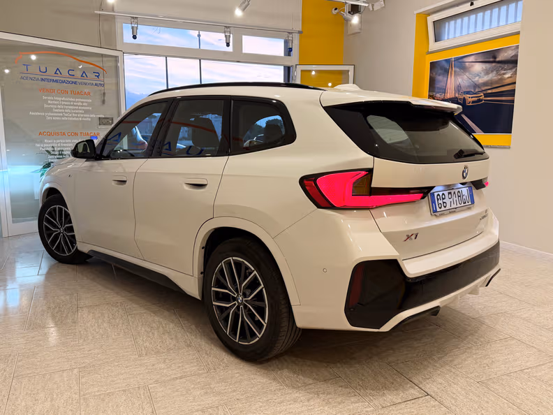 BMW X1 - 5