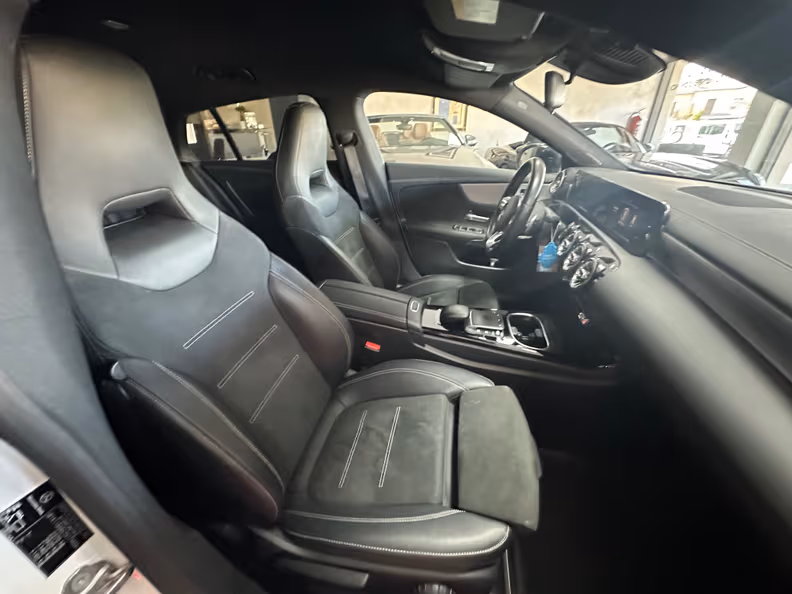 Mercedes-Benz CLA-Class - 13
