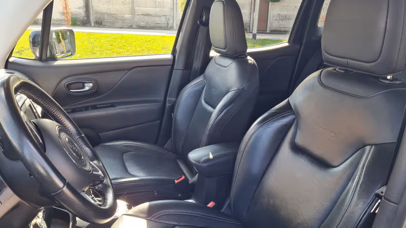 Jeep Renegade - 21