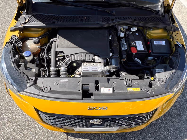 Peugeot 208 - 20