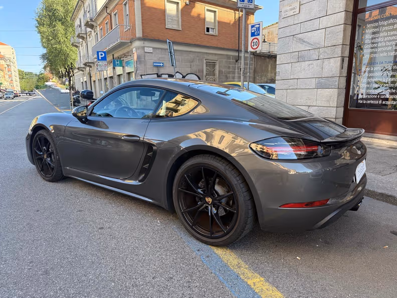 Porsche Cayman / 718 Cayman - 4