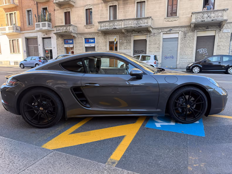 Porsche Cayman / 718 Cayman - 8