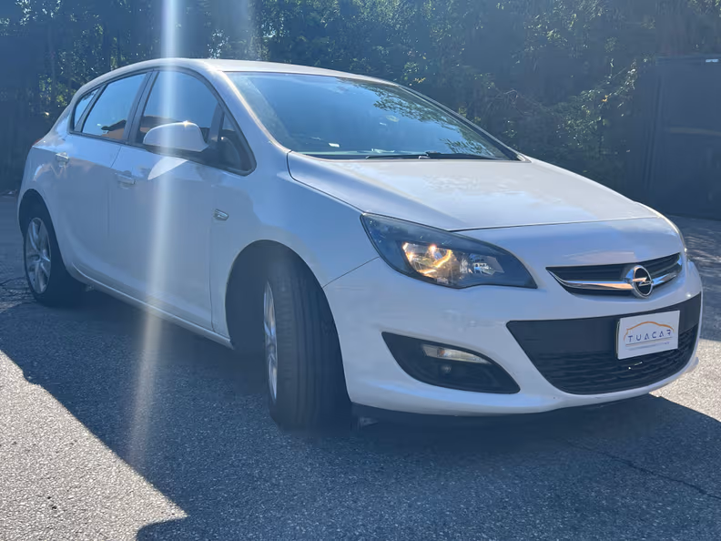 Opel Astra - 3