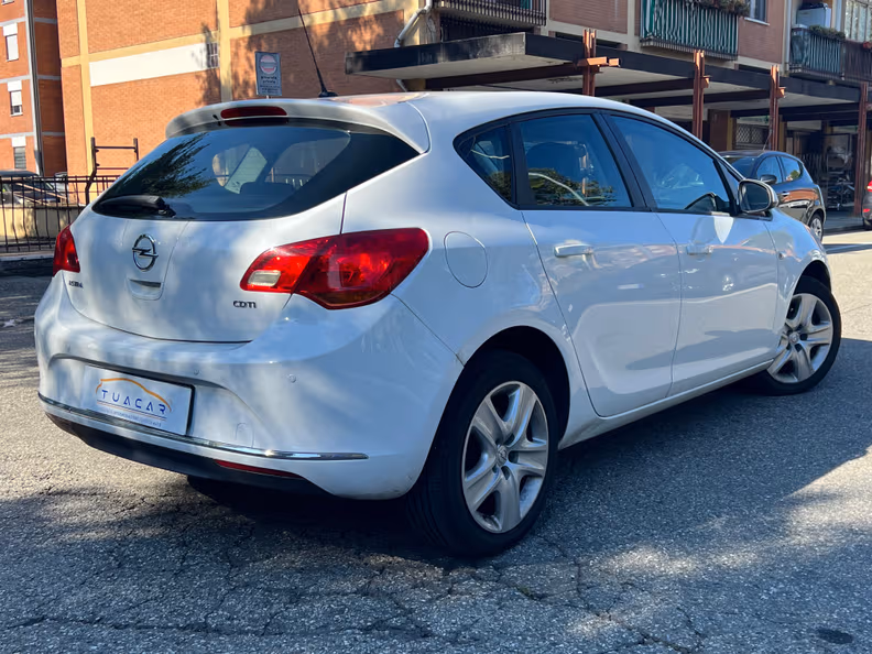 Opel Astra - 5