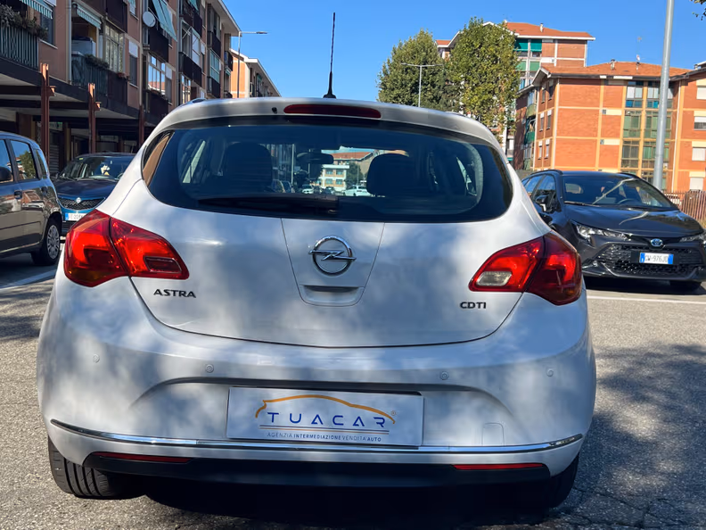 Opel Astra - 6