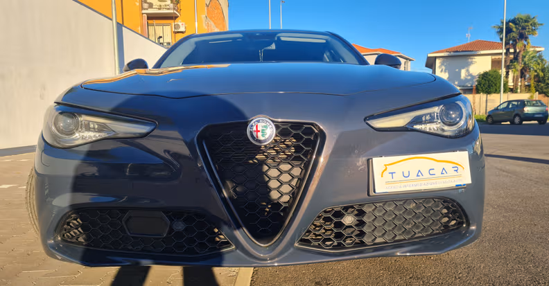 Alfa Romeo Giulia - 11