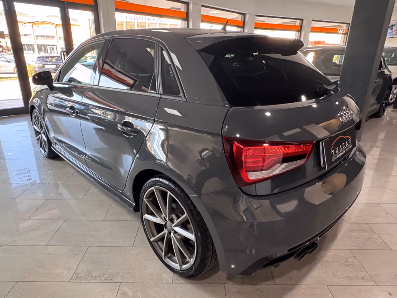 Audi A1 - 6