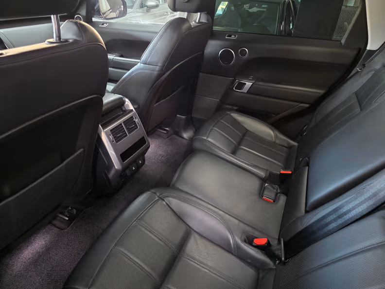 Land Rover Range Rover Sport - 12