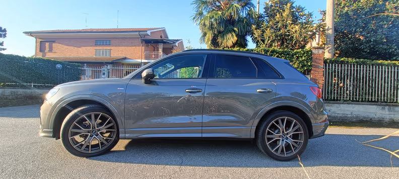 Audi Q3 - 4