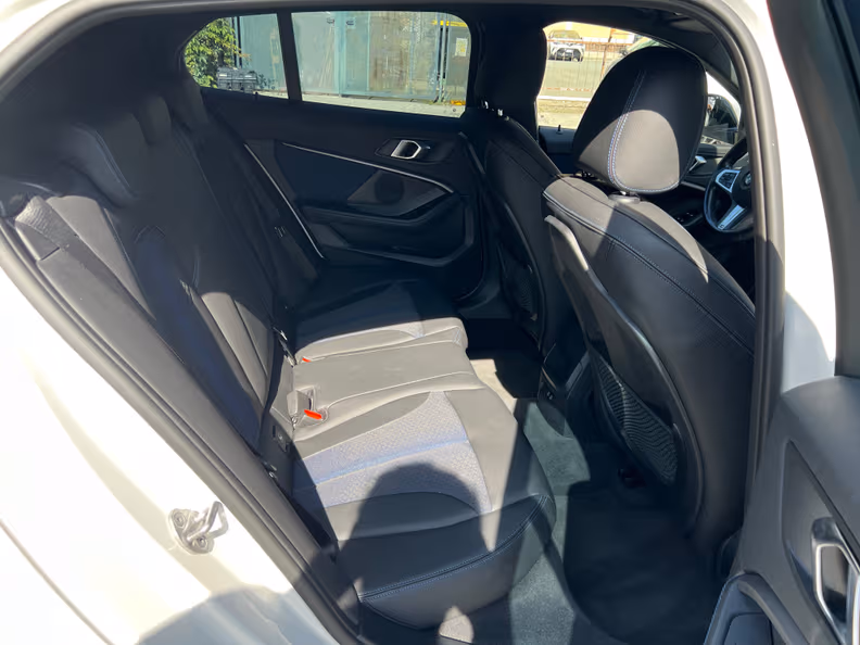 BMW 1 series - 32