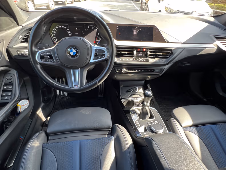 BMW 1 series - 12