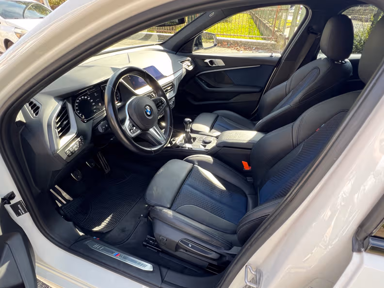 BMW 1 series - 18