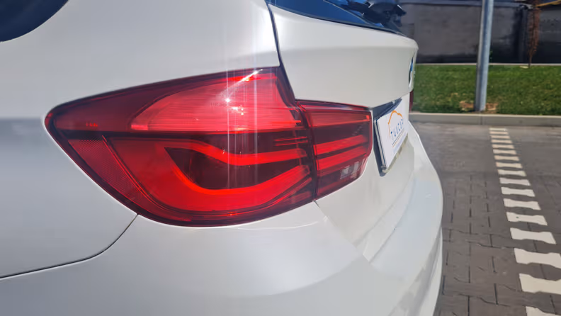 BMW 3 series - 9