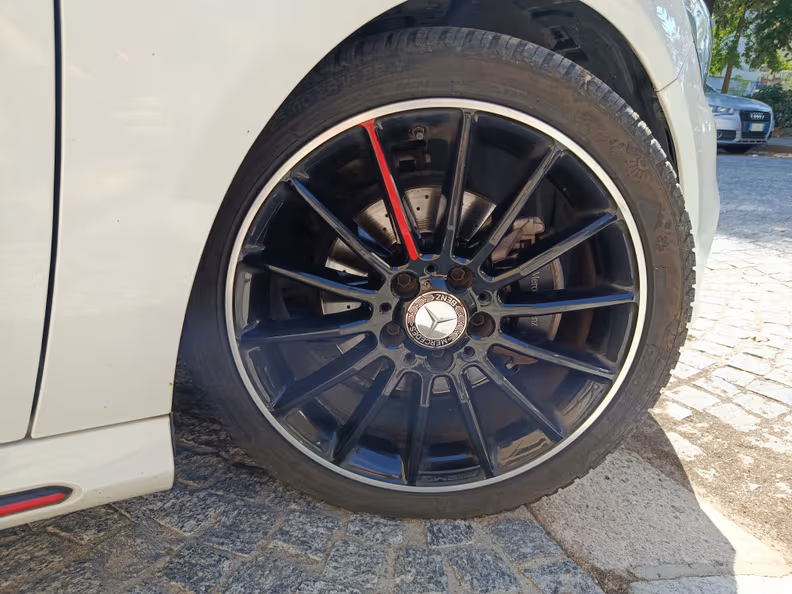 Mercedes-Benz A-Class - 43