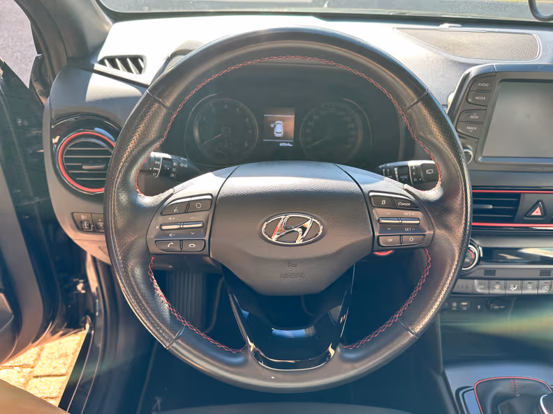 Hyundai Kona - 9