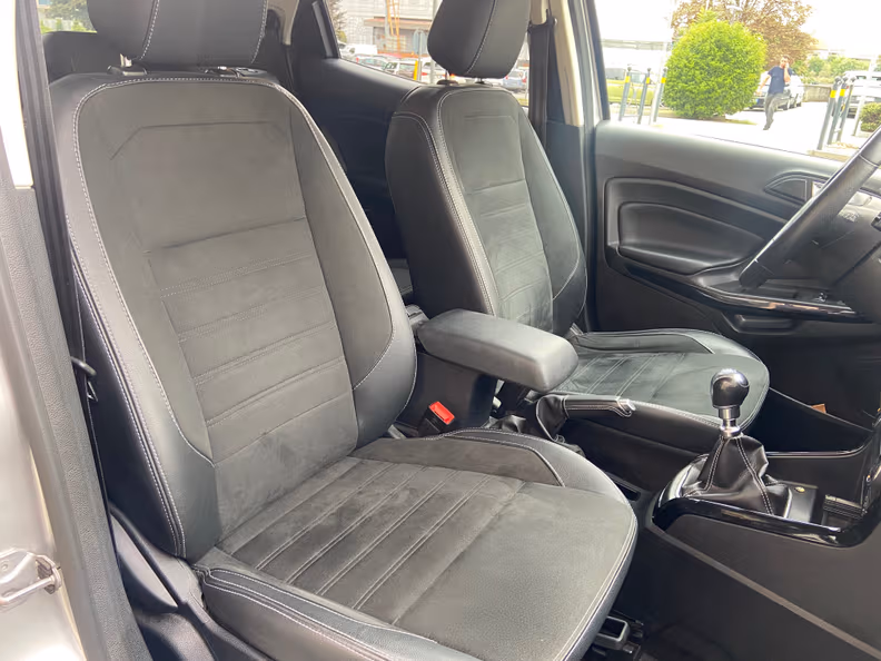 Ford EcoSport - 10