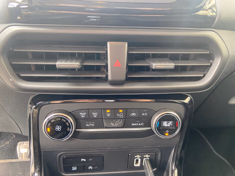Ford EcoSport - 17