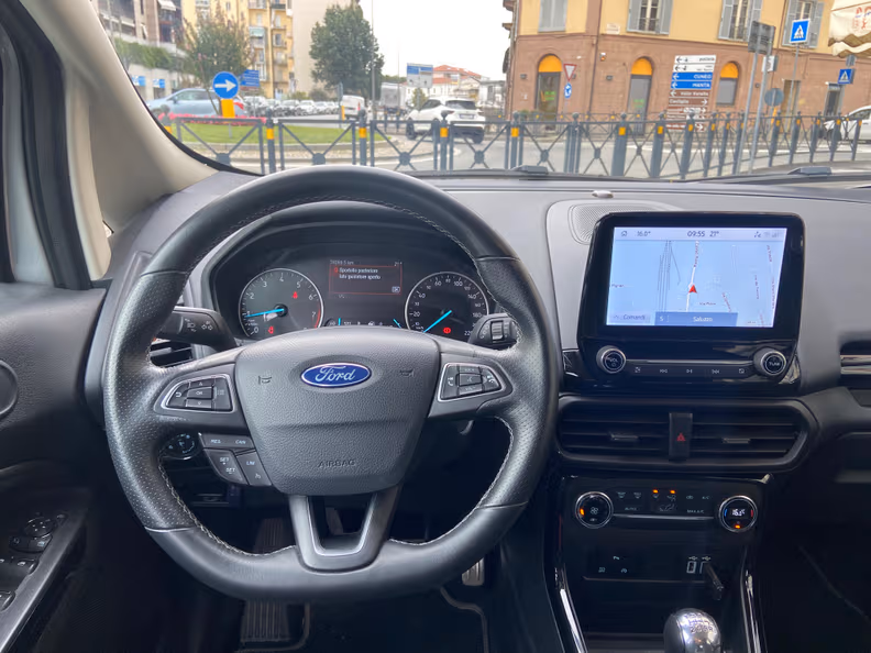 Ford EcoSport - 21